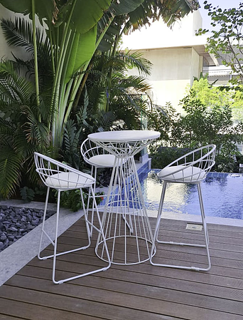 Fontana White Wire Cocktail Table